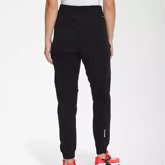 The North Face Tekware Fleece Lined Sweats - Picture 2 of 10